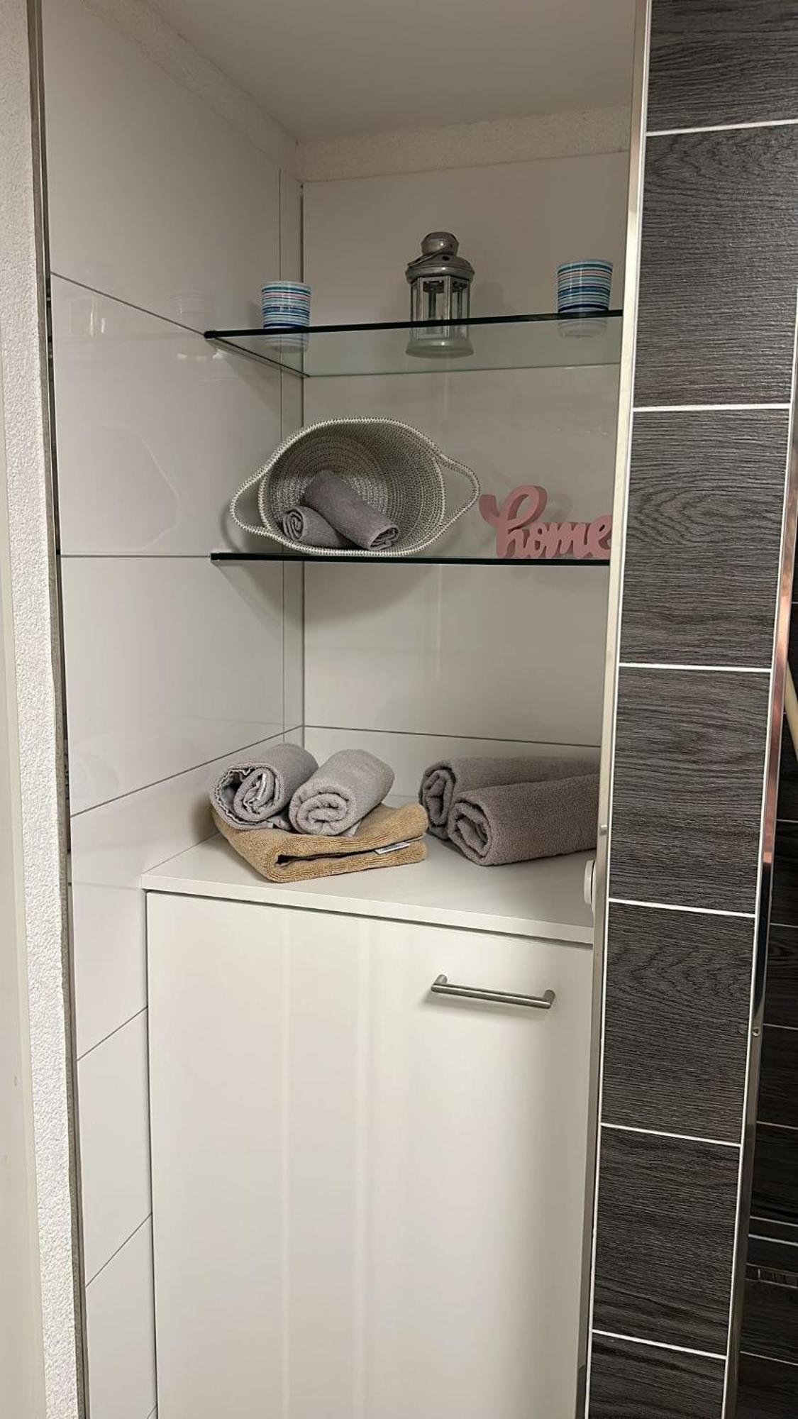 Schoene Ferienwohnung T&N Im Weserbergland Emmerthal ภายนอก รูปภาพ